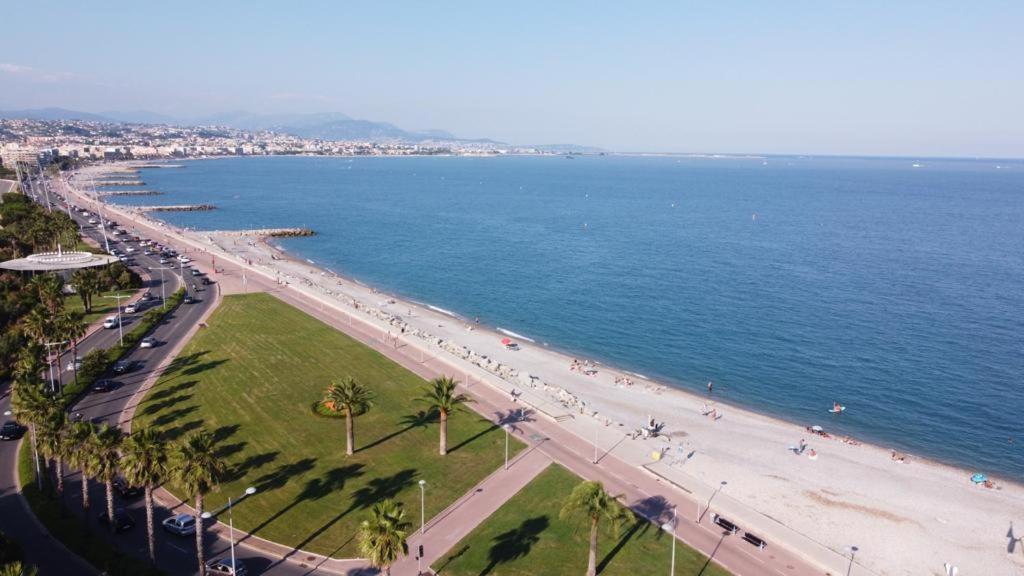 Charmant Studio Proche De Nice A 300M Des Plages Apartment Villeneuve-Loubet Exterior photo